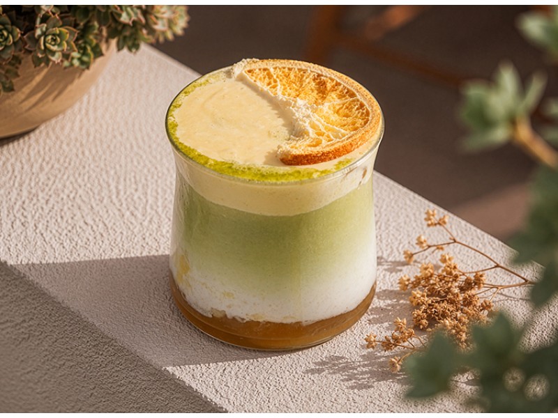Ice Matcha Orange Latte