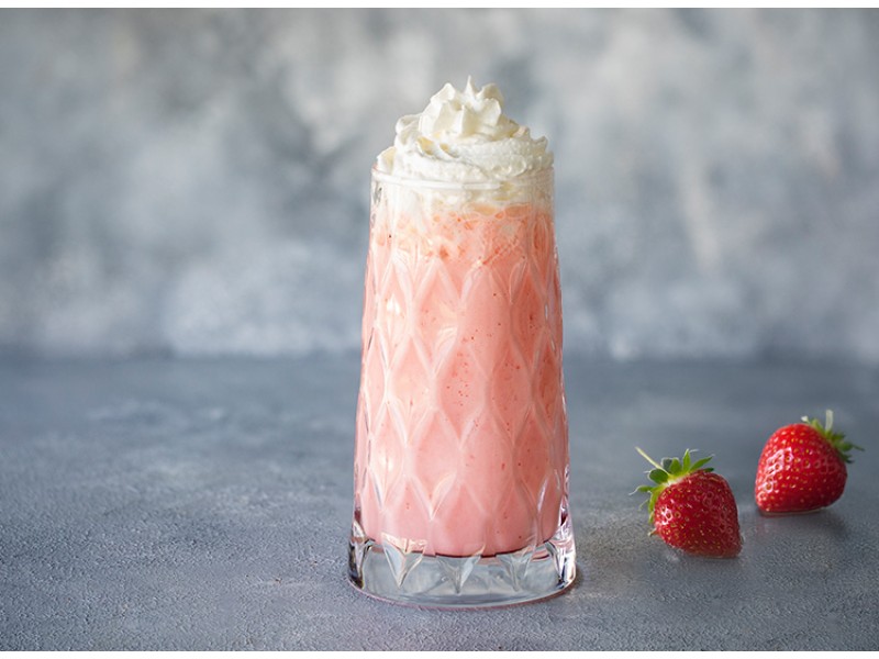 Çilekli Milkshake