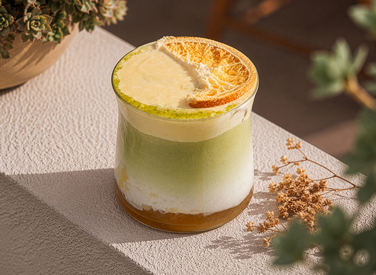 Ice Matcha Orange Latte